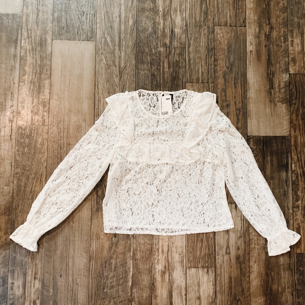 White lace top